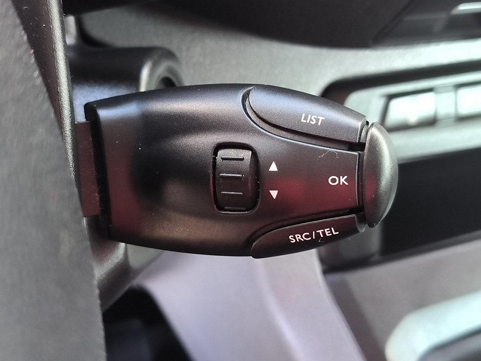 Citroën Jumpy 2.0HDi  L3 8míst