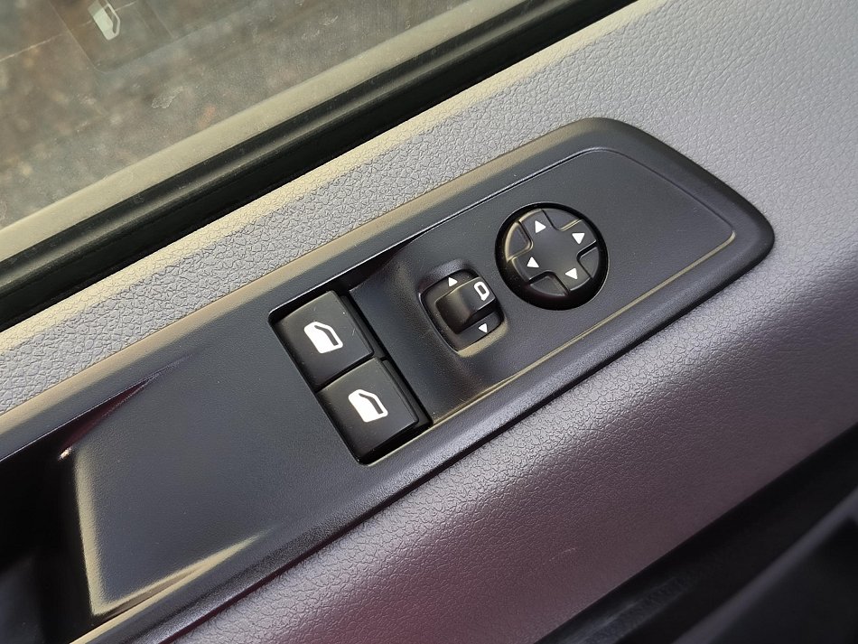 Citroën Jumpy 2.0HDi  L3 8míst