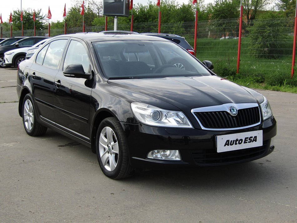 Škoda Octavia II 2.0TDi Ambiente