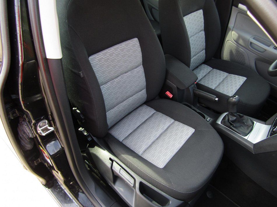 Škoda Octavia II 2.0TDi Ambiente