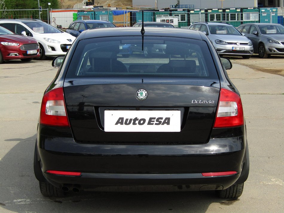 Škoda Octavia II 2.0TDi Ambiente