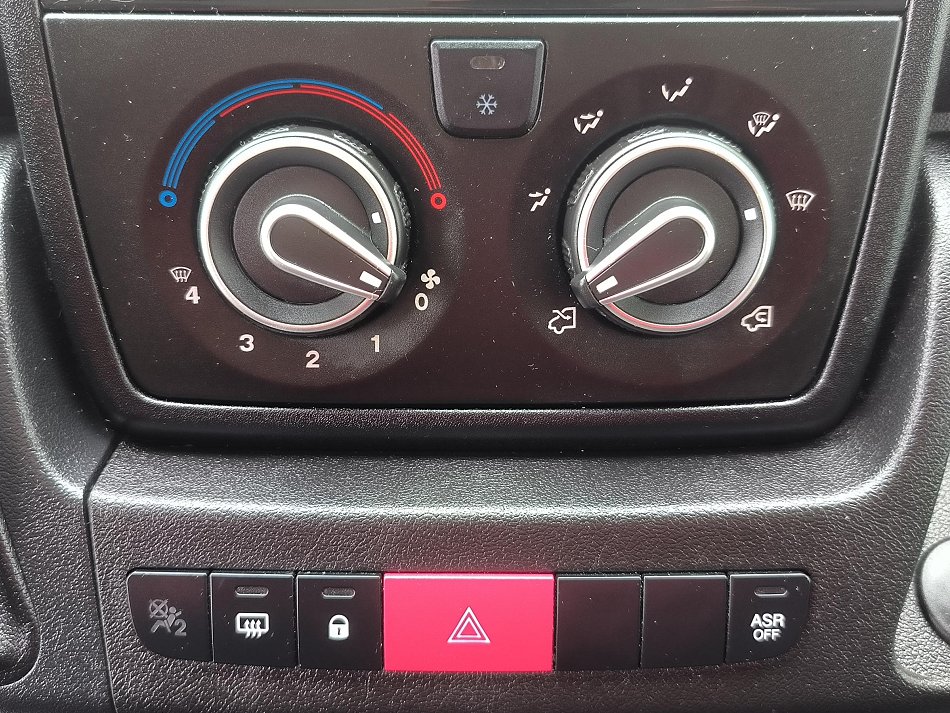 Peugeot Boxer 2.0HDi  L4H2