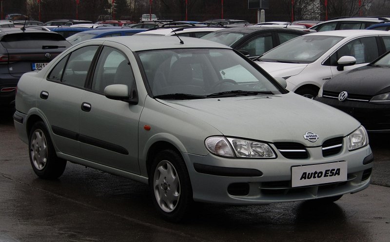 Nissan Almera 1.5i 