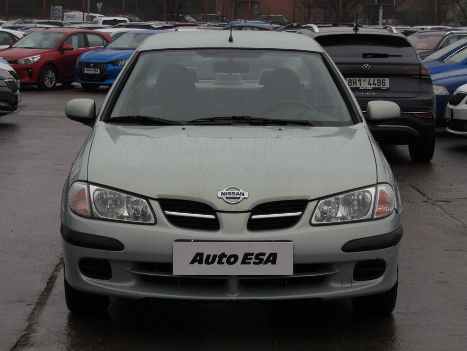 Nissan Almera 1.5i 