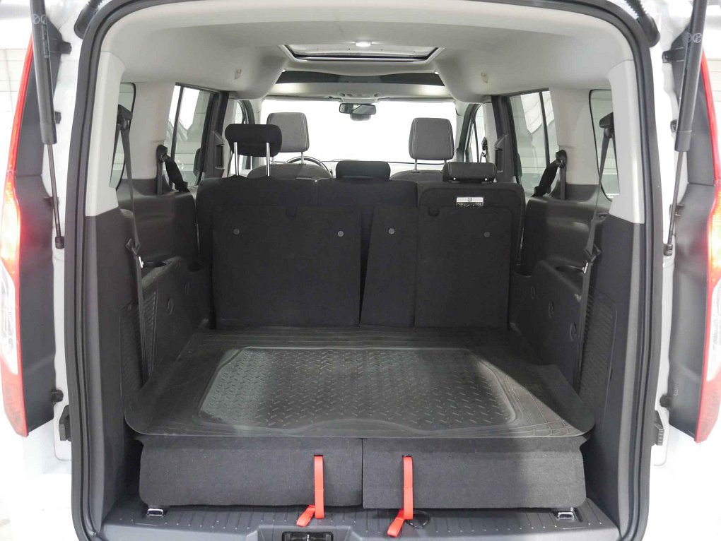 Ford Tourneo Connect 1.6TDCi Titanium MAXi 7míst
