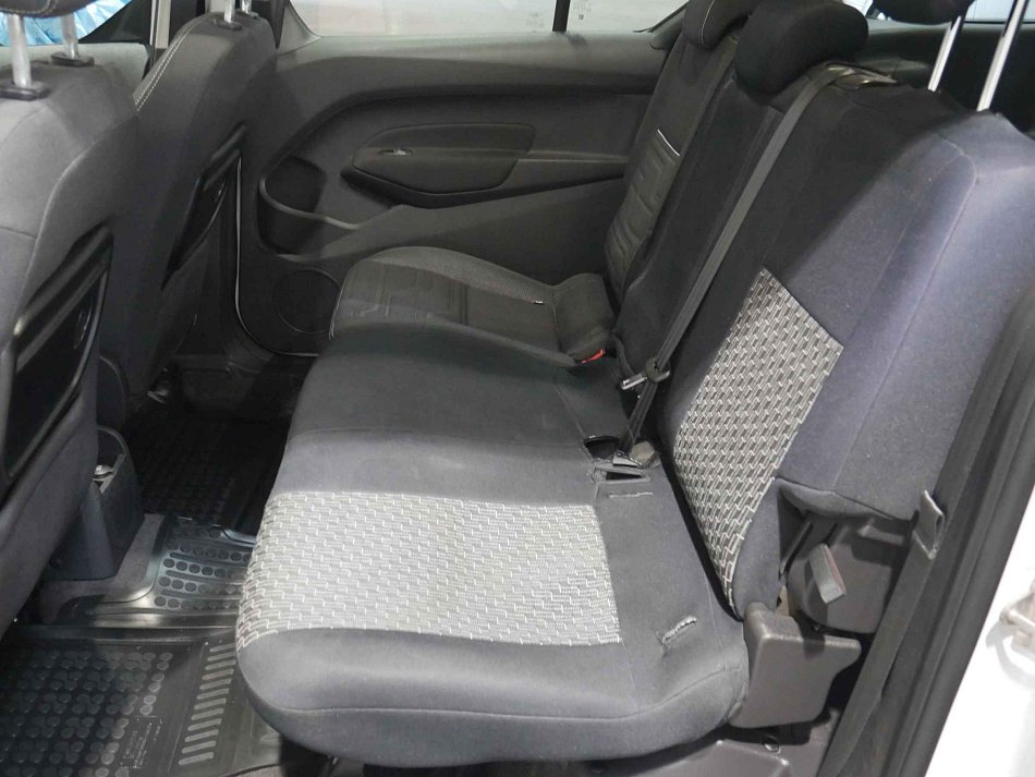 Ford Tourneo Connect 1.6TDCi Titanium MAXi 7míst