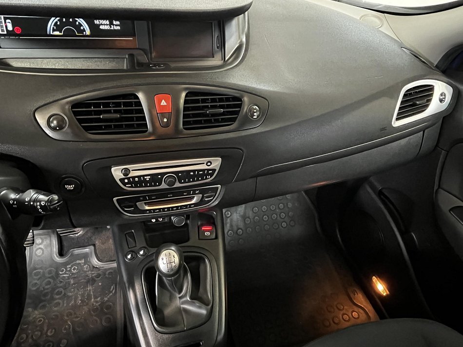 Renault Scénic 1.6 16V 
