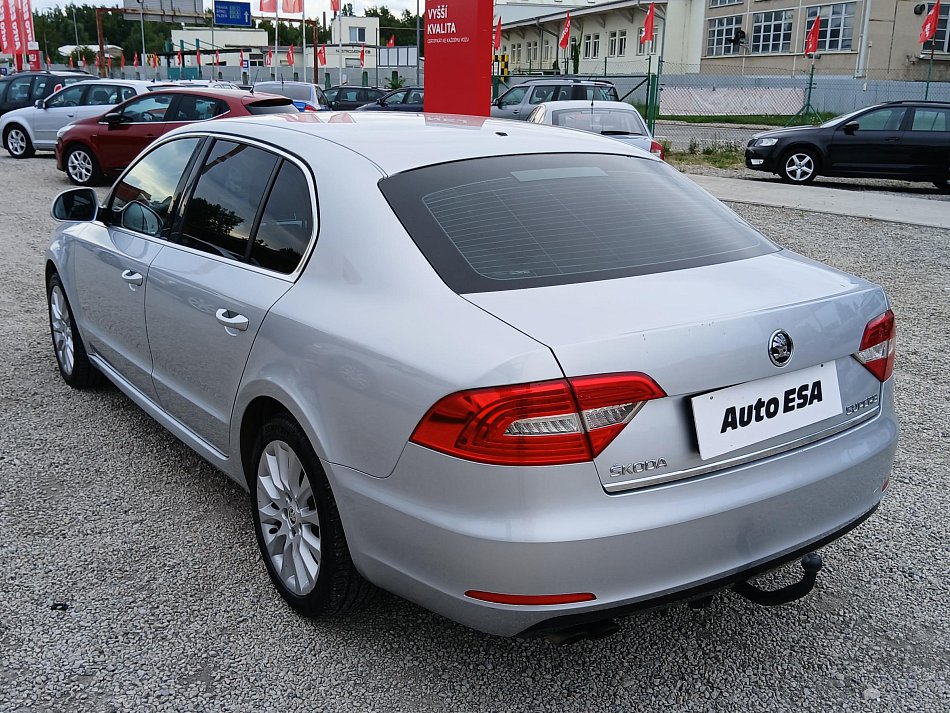 Škoda Superb II 2.0 TDi Ambition