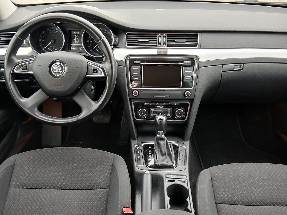 Škoda Superb II 2.0 TDi Ambition