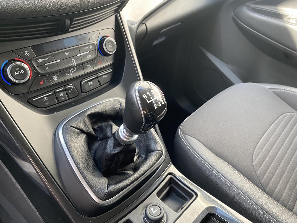 Ford Kuga 2.0 TDCi Titanium AWD