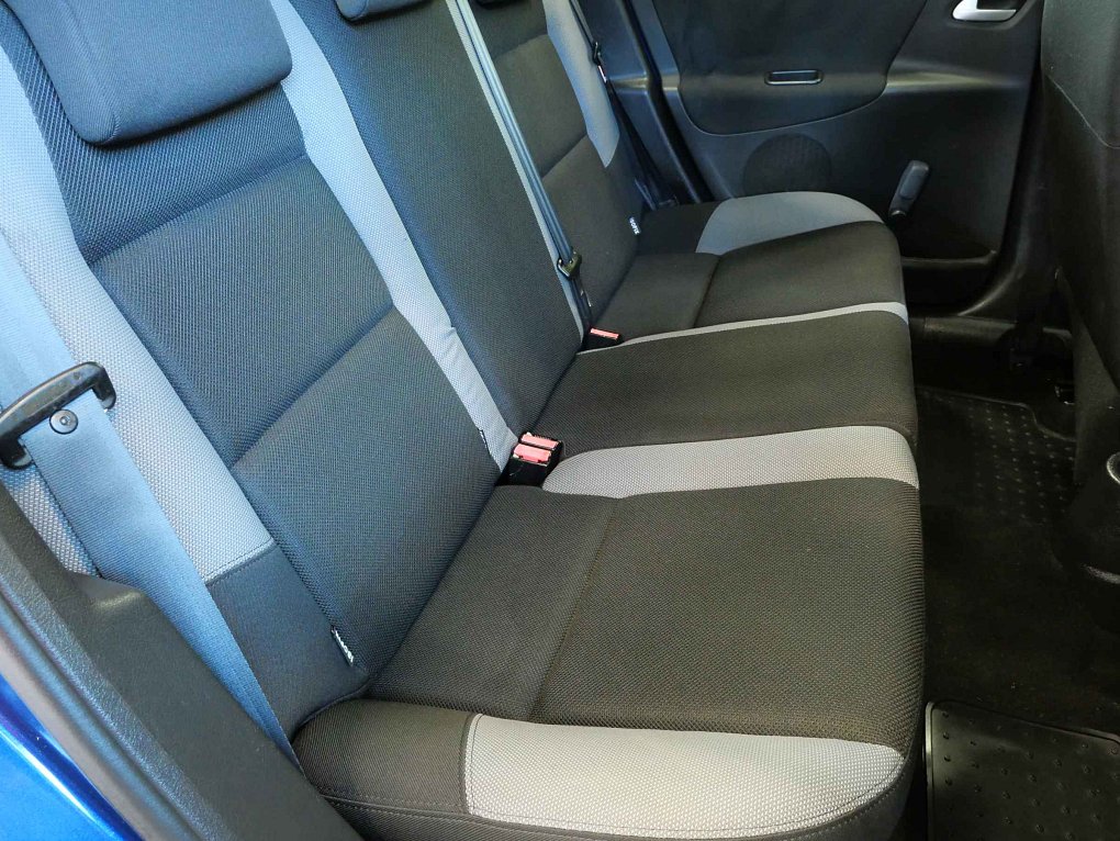 Peugeot 207 1.4i 