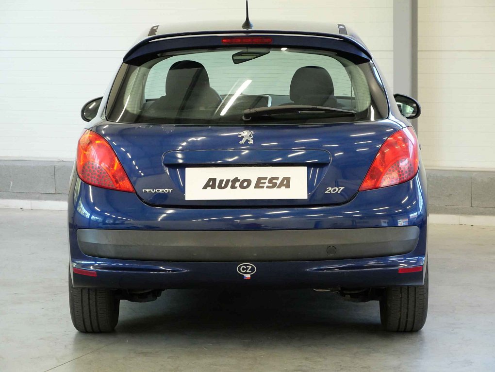 Peugeot 207 1.4i 
