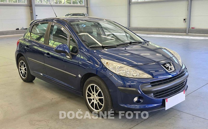 Peugeot 207 1.4i 