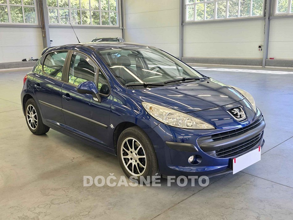 Peugeot 207 1.4i 