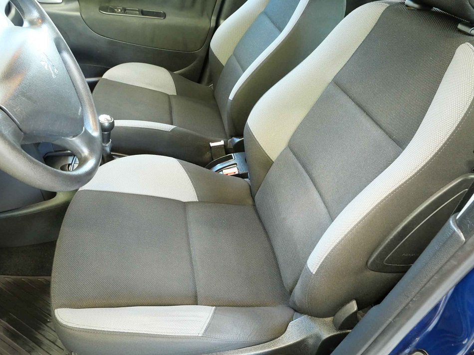 Peugeot 207 1.4i 