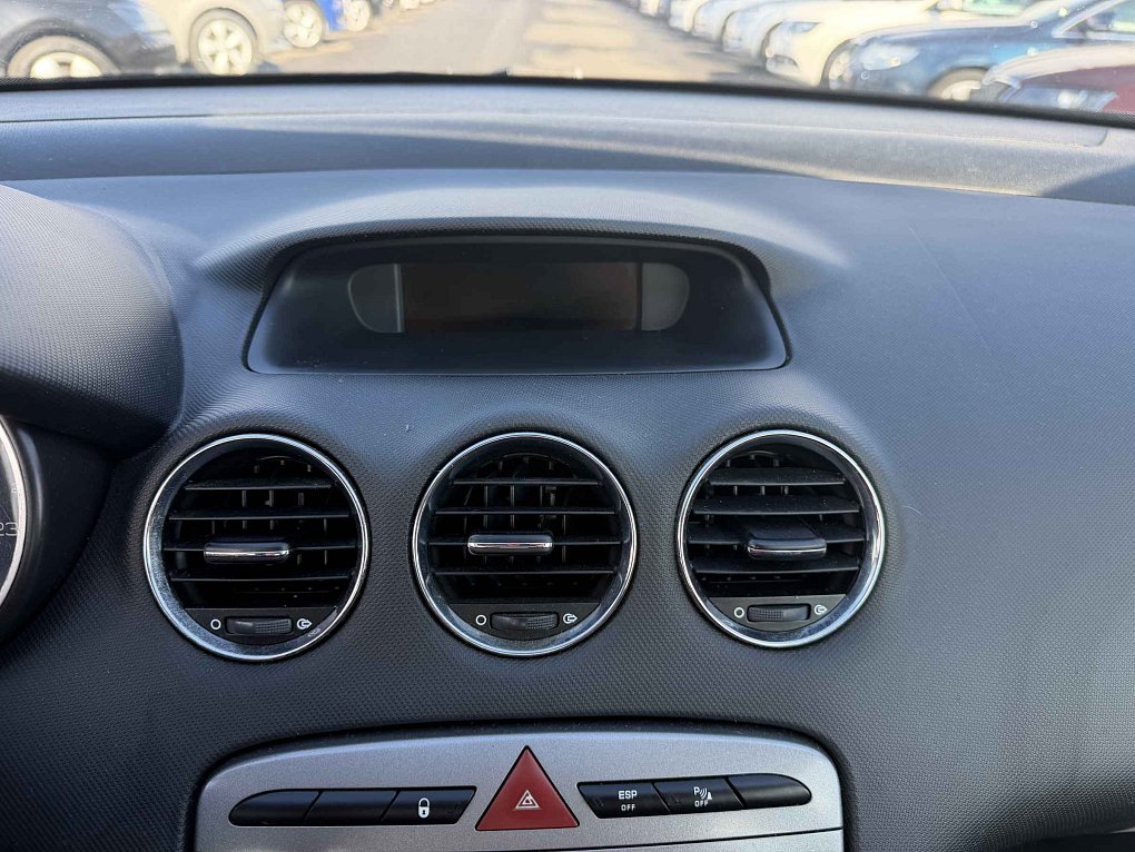 Peugeot 308 1.6i 