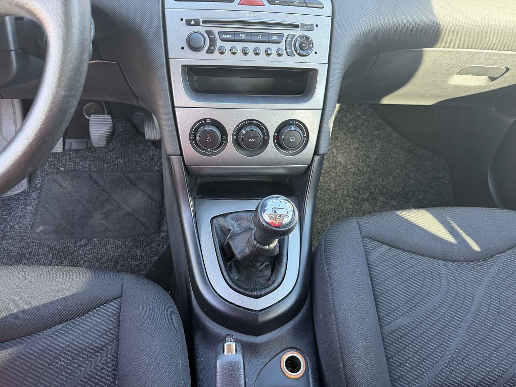 Peugeot 308 1.6i 
