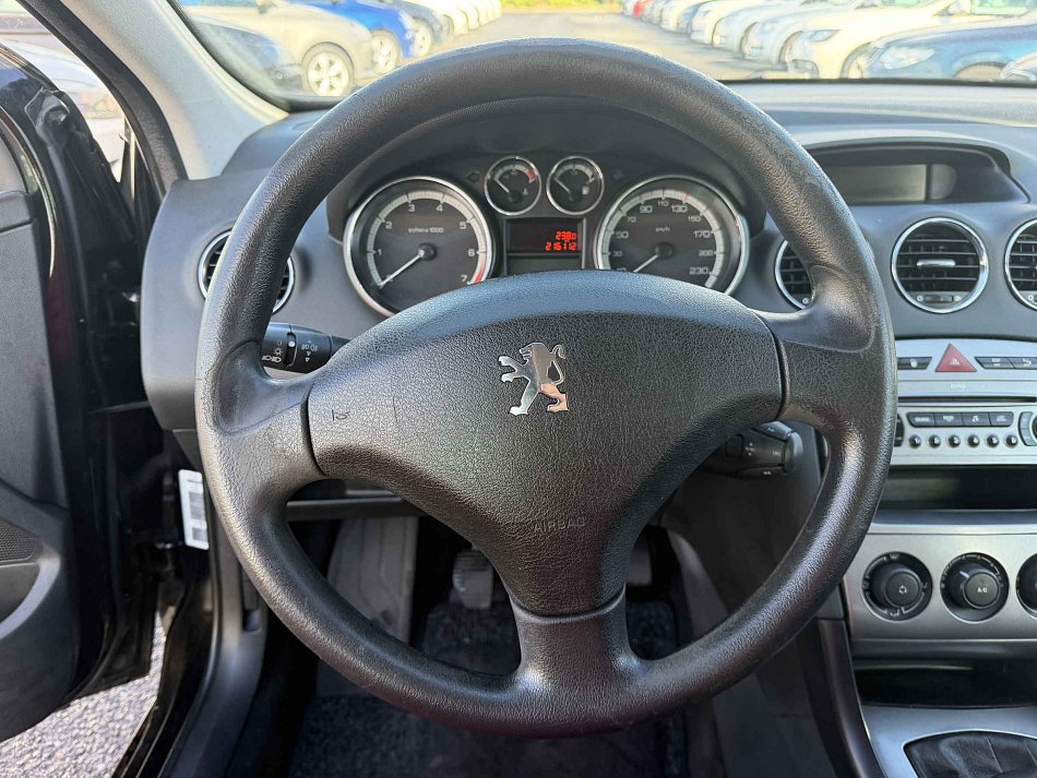 Peugeot 308 1.6i 