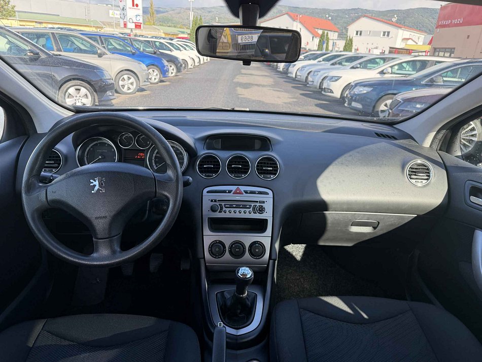 Peugeot 308 1.6i 