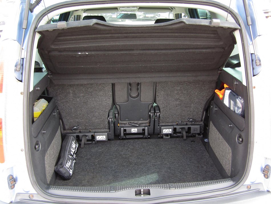 Škoda Roomster 1.9TDi Scout