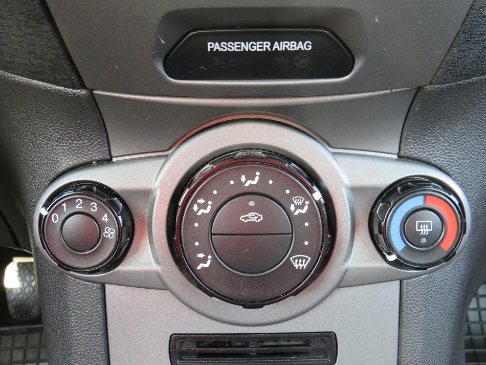 Ford Fiesta 1.25 i 