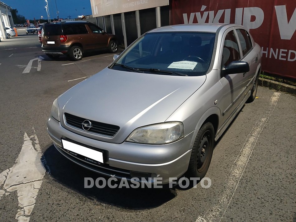 Opel Astra 1.6 i 