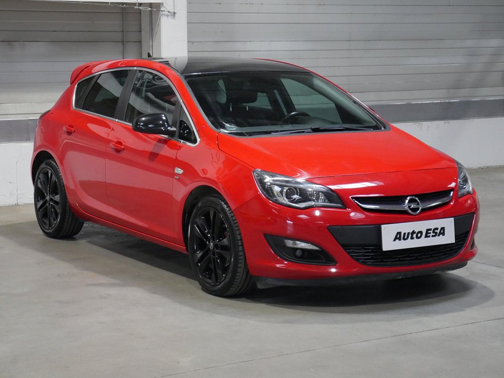 Opel Astra 1.4T Energy