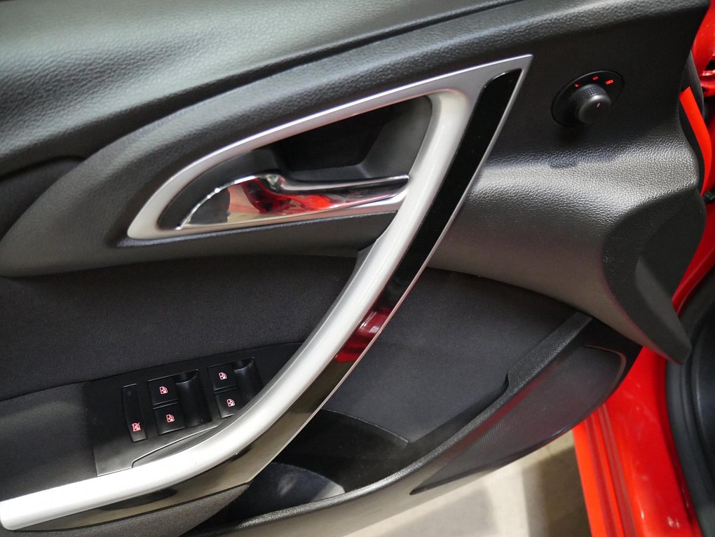 Opel Astra 1.4T Energy