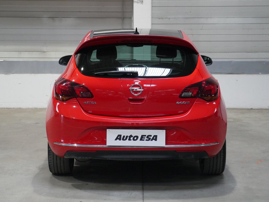 Opel Astra 1.4T Energy