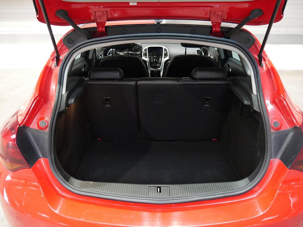 Opel Astra 1.4T Energy