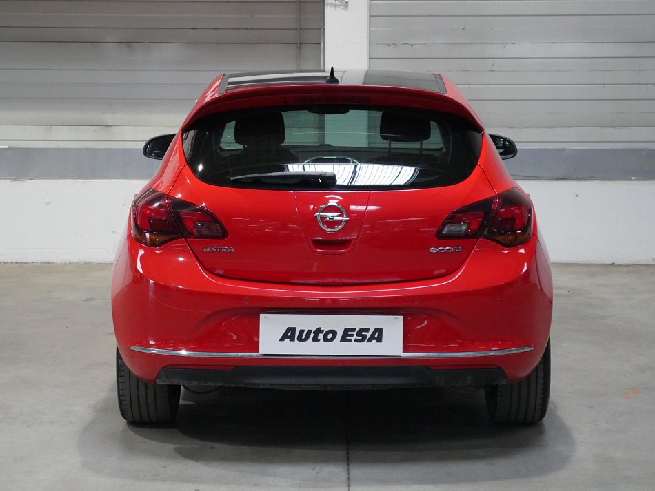 Opel Astra 1.4T Energy