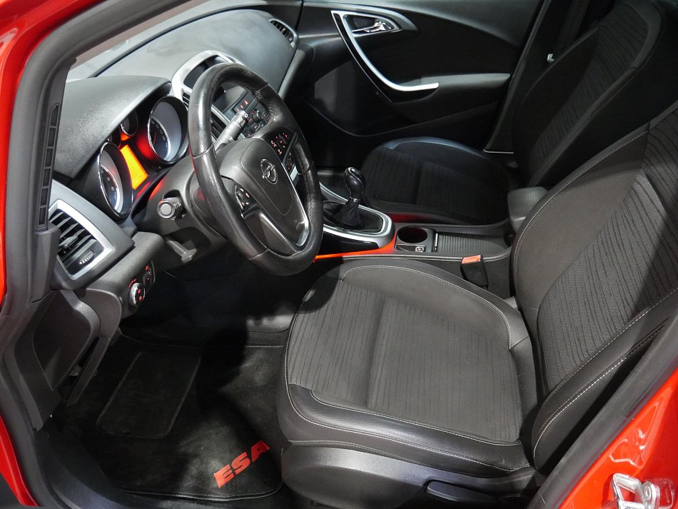 Opel Astra 1.4T Energy