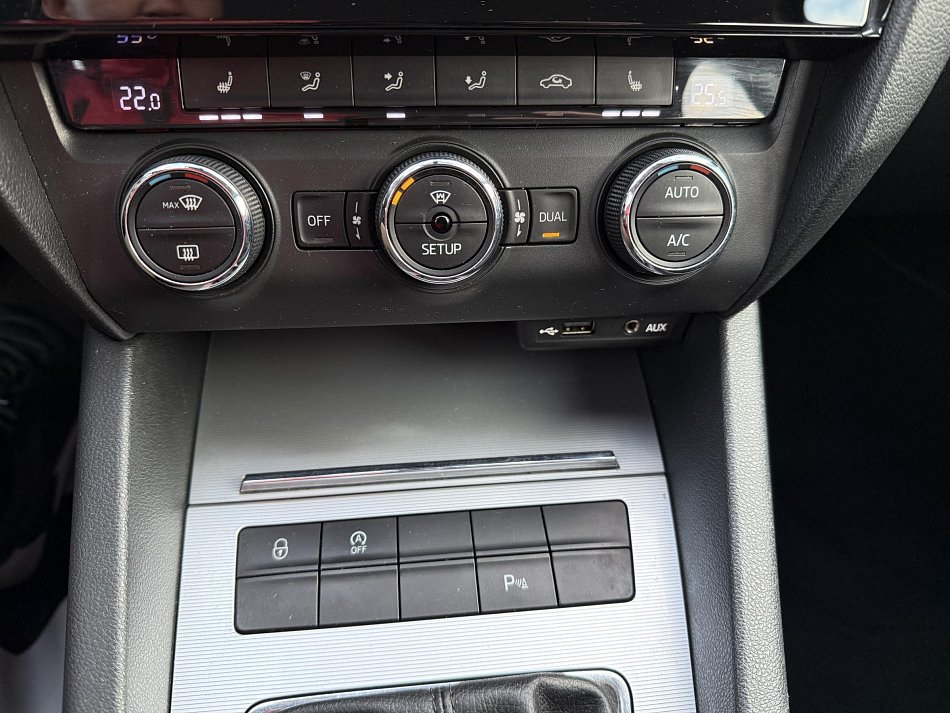 Škoda Octavia III 2.0 TDi Elegance