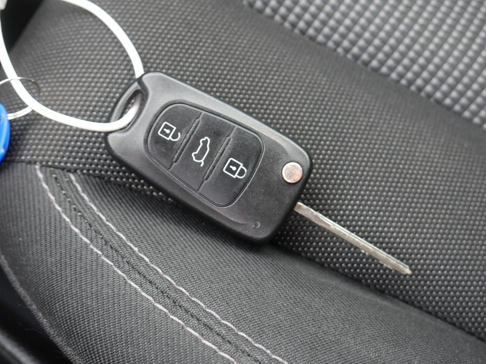 Hyundai I30 1.4 i 