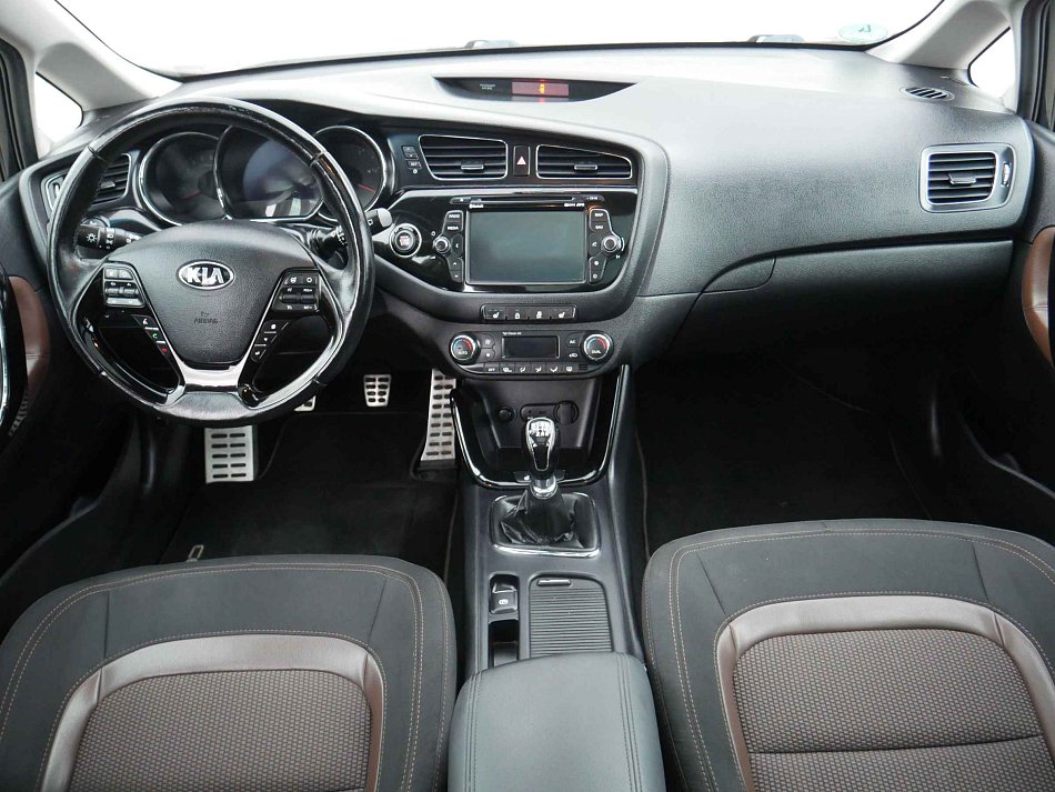 Kia Ceed 1.6 CRDi 