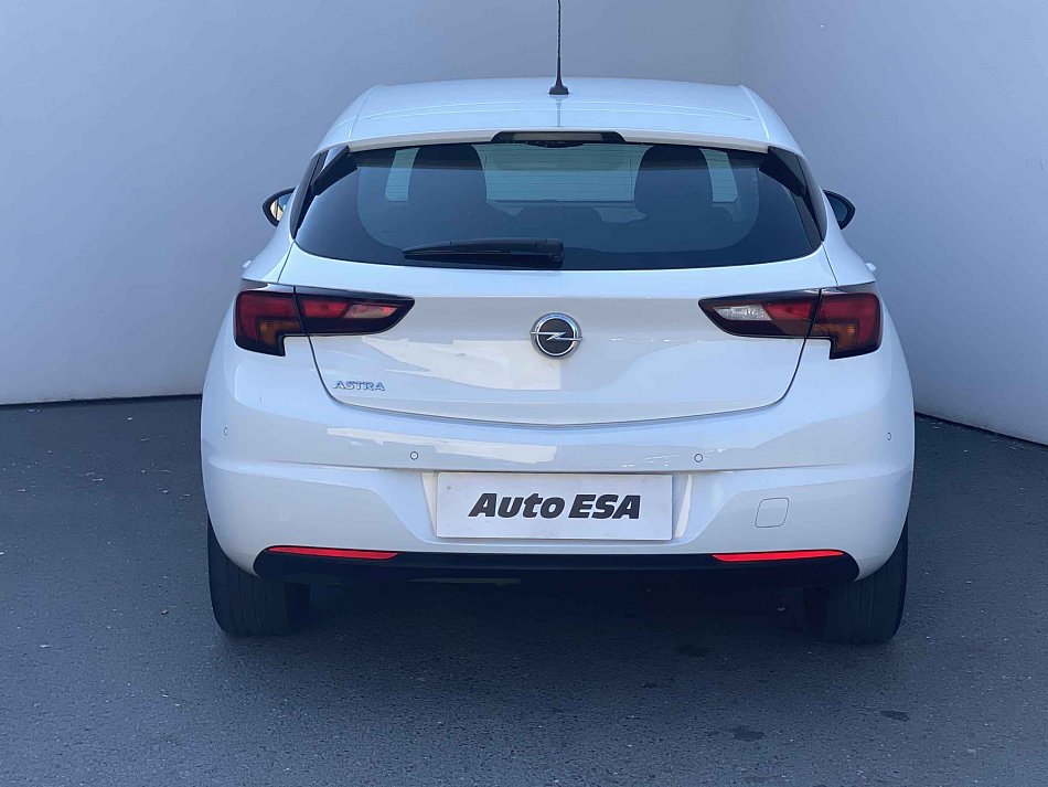 Opel Astra 1.5 CDTi 