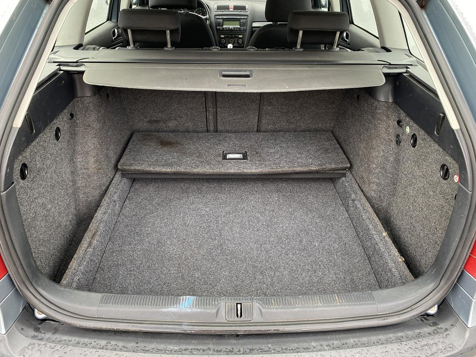 Škoda Octavia II 2.0 FSI 
