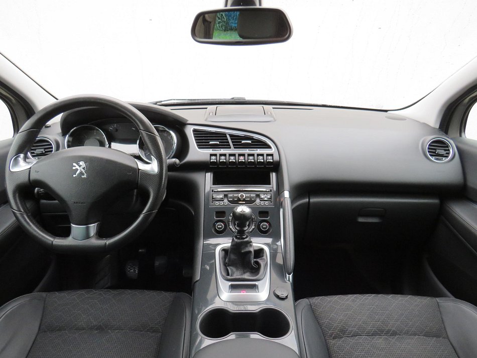 Peugeot 3008 2.0HDi Allure
