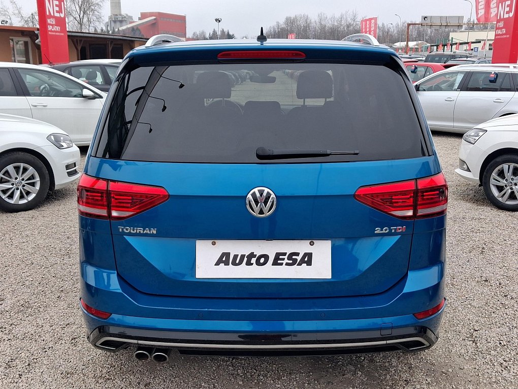 Volkswagen Touran 2.0 TDi 