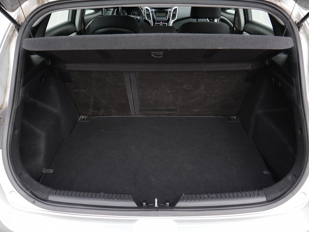 Hyundai I30 1.4 i 