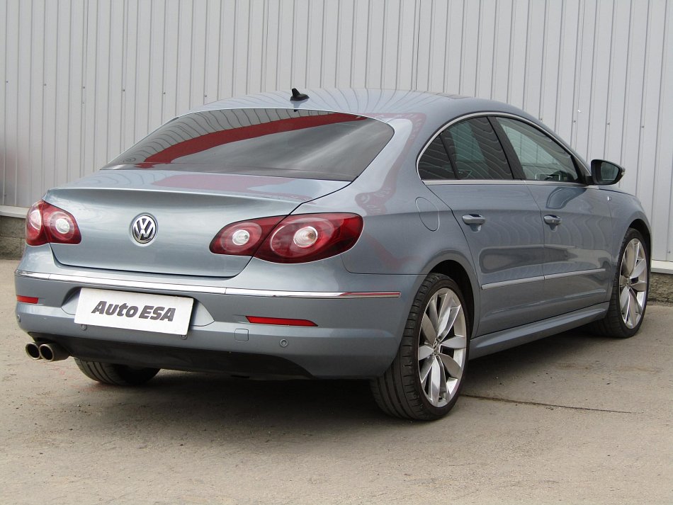 Volkswagen Passat CC 2.0 TDi 