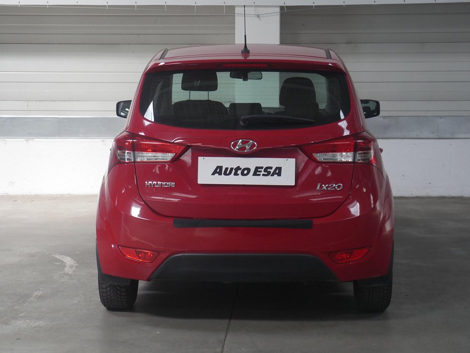 Hyundai Ix20 1.6 i 