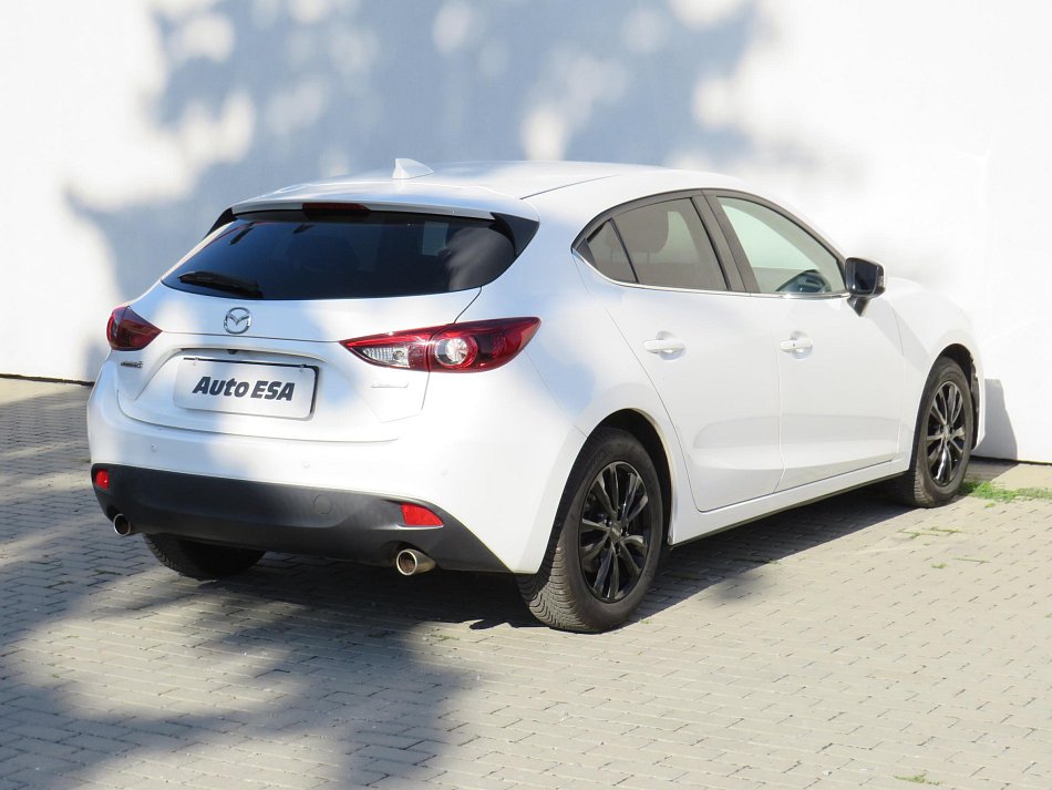 Mazda 3 2.0 i Sport
