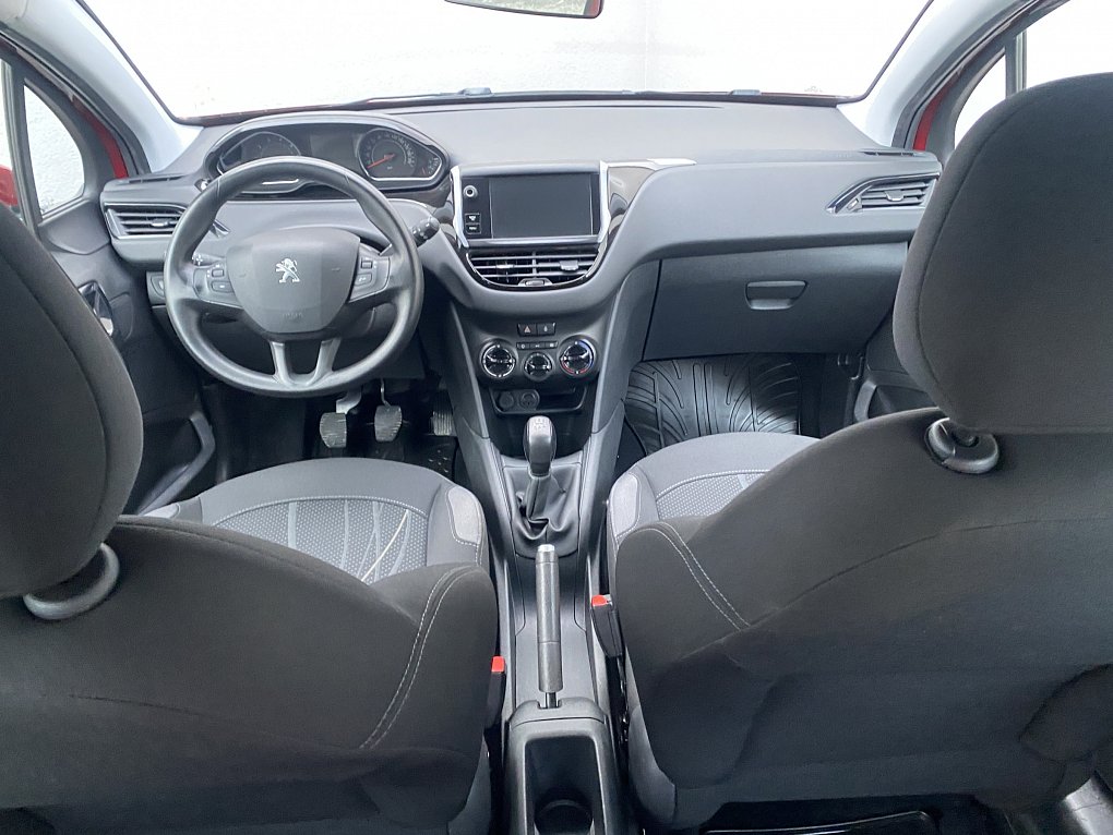 Peugeot 208 1.2i Active