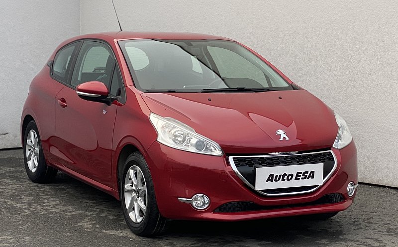 Peugeot 208 1.2i Active