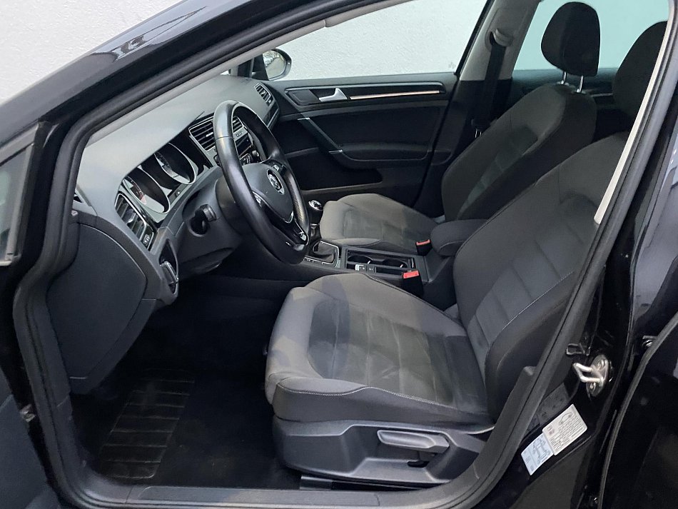 Volkswagen Golf 1.5 TSi Highline