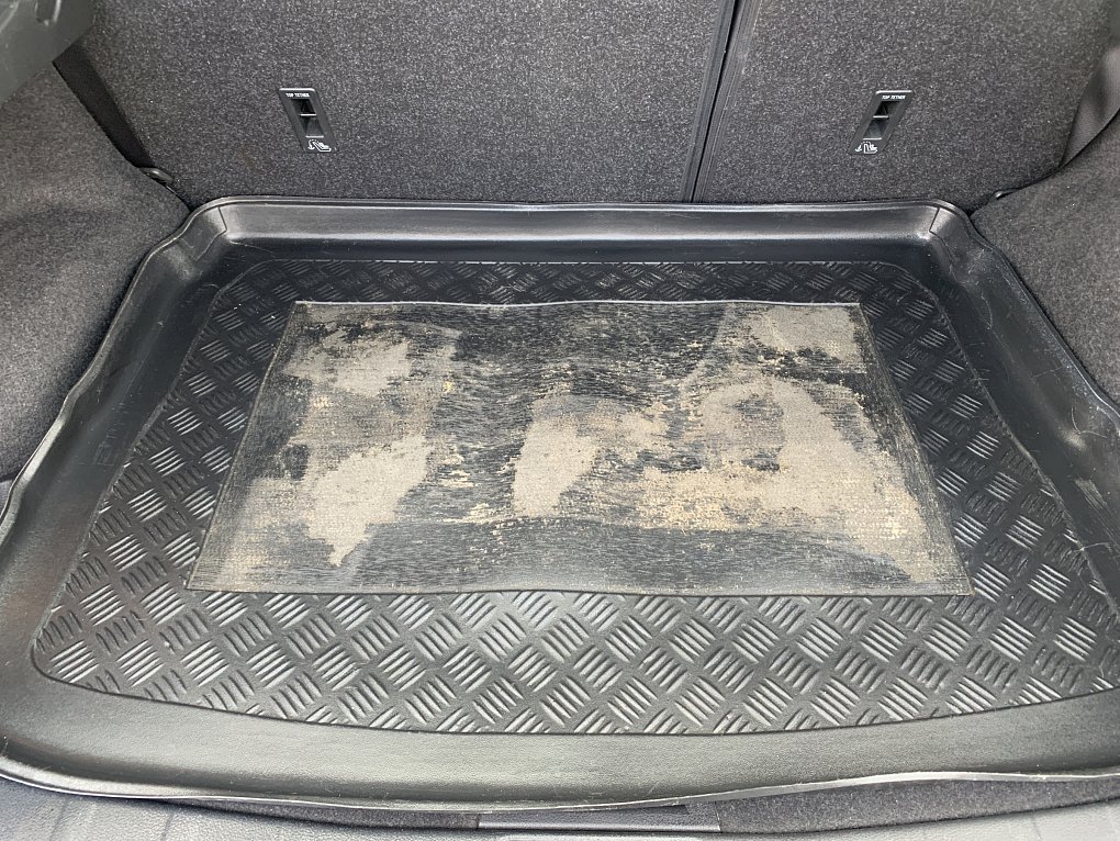 Nissan Qashqai 1.2i 