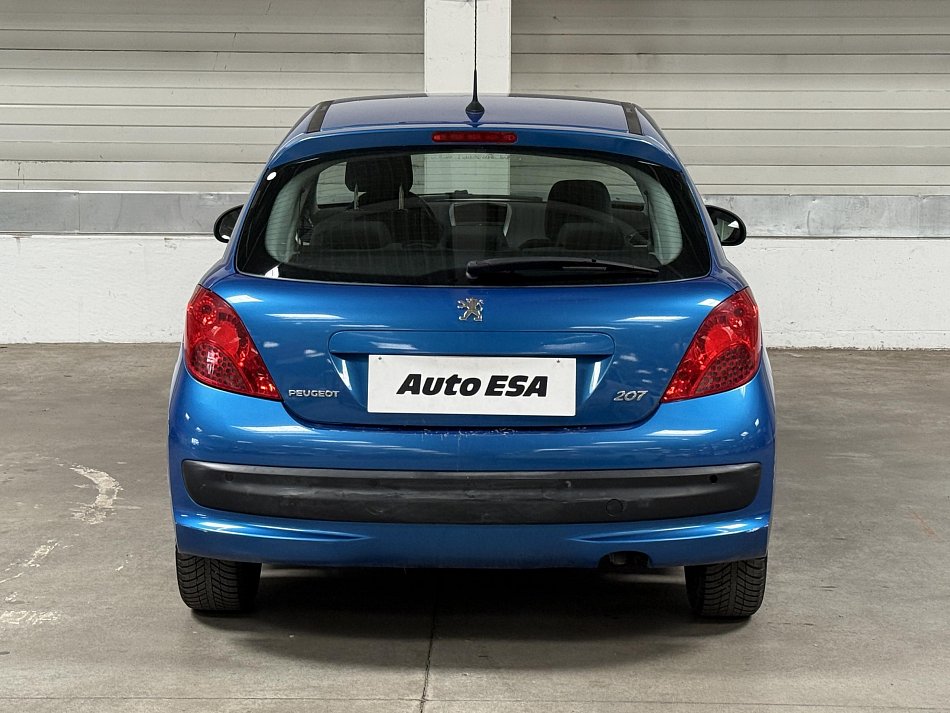 Peugeot 207 1.6i 