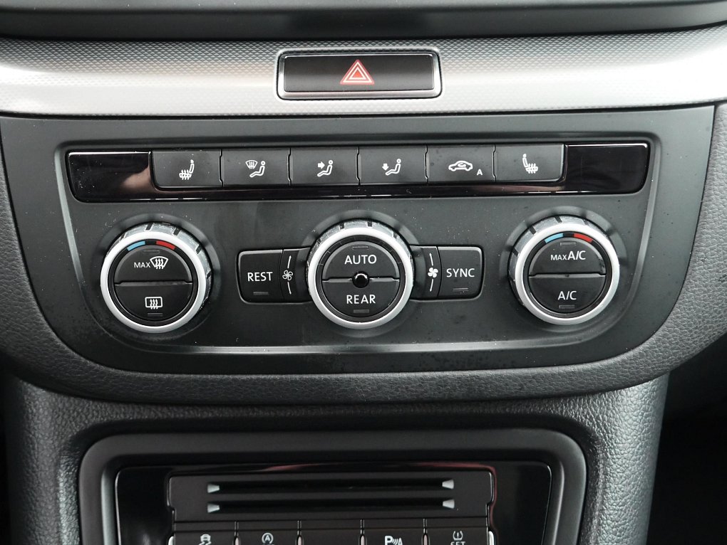 Volkswagen Sharan 1.4TSi 