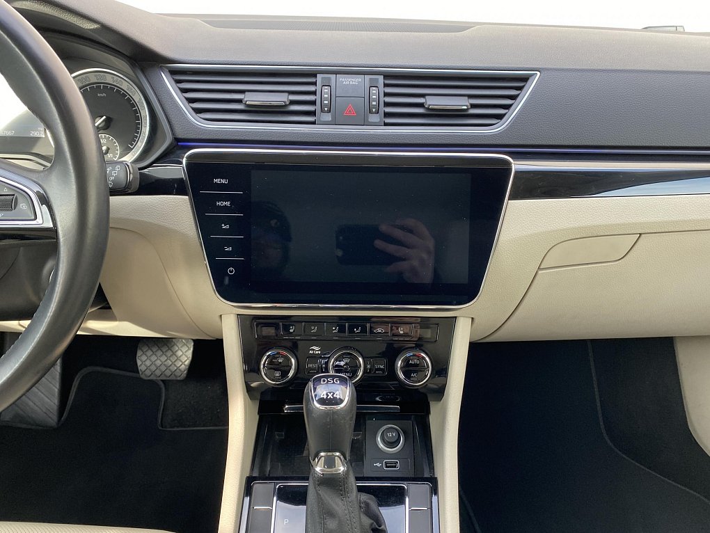 Škoda Superb III 2.0TDi L&K 4x4